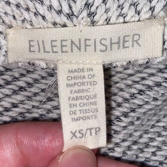 Eileen Fisher Cozy Gray and White Trim Double Pocket Open Cardigan XS - Picture 3 of 3